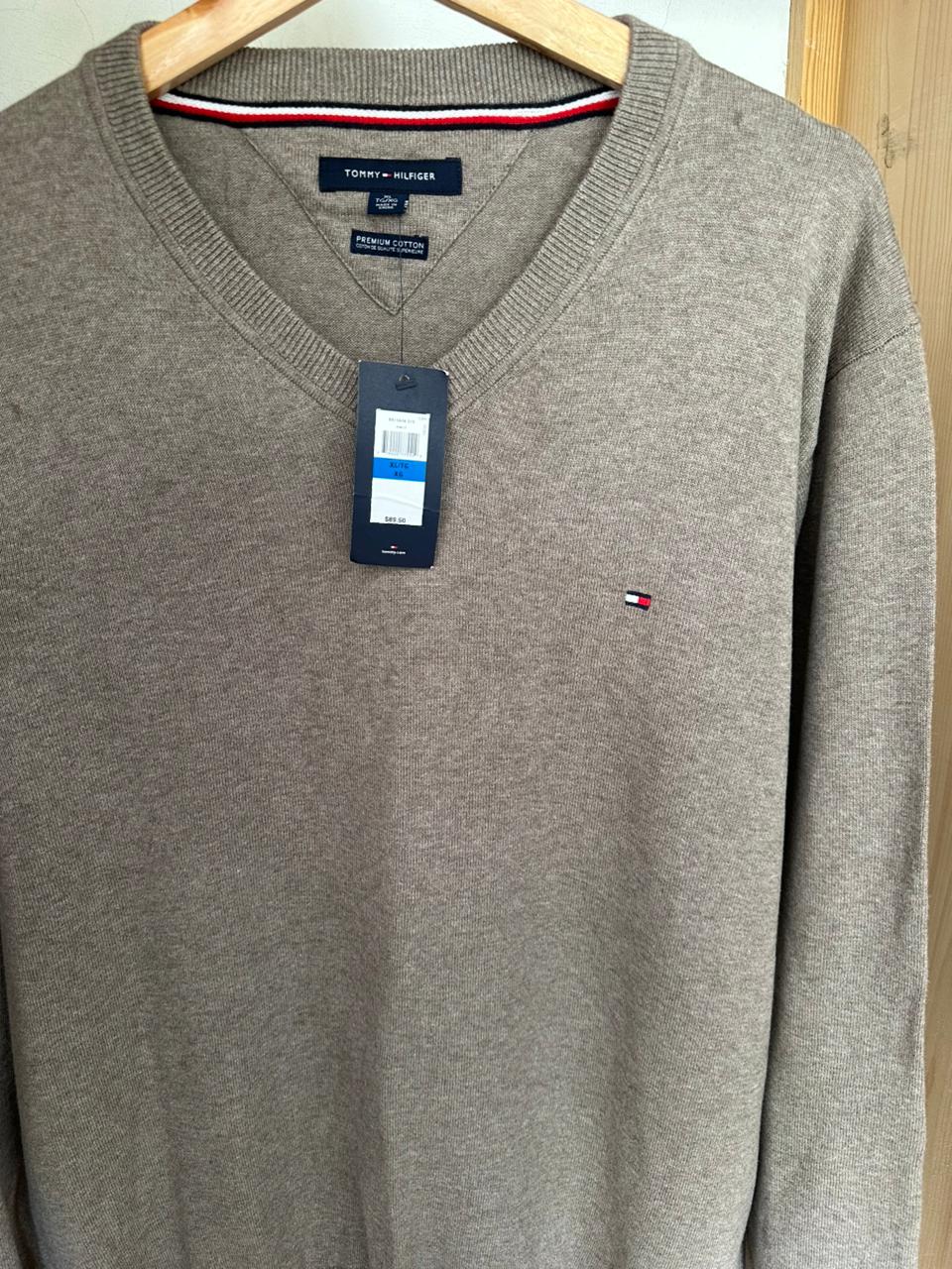 Pull TOMMY HILFIGER Taille XL Spot-Chic