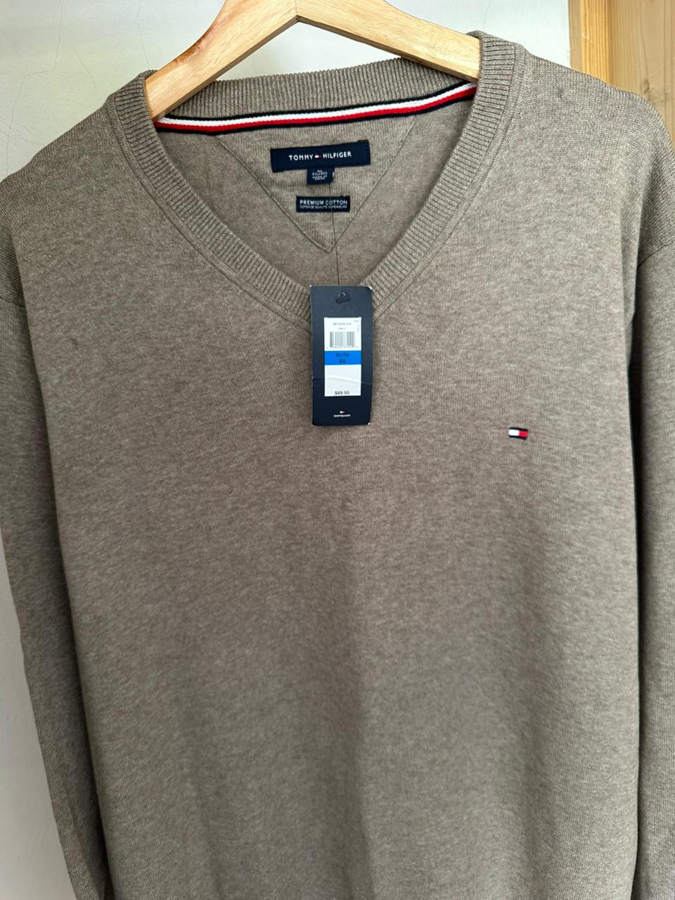 Pull TOMMY HILFIGER Taille XL Spot-Chic