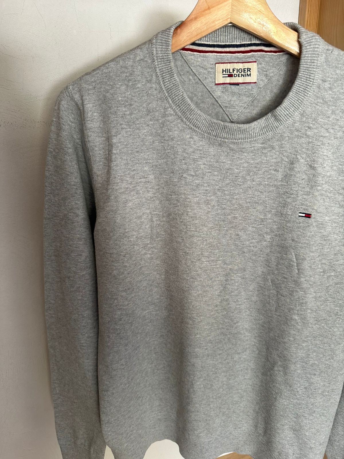 Pull TOMMY HILFIGER Taille M Spot-Chic