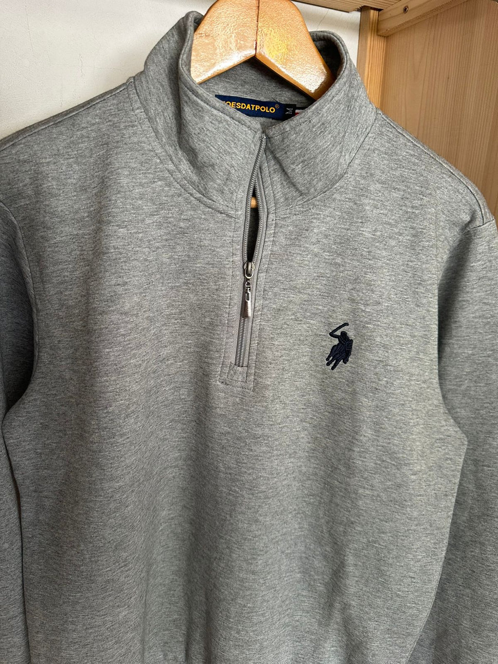 Pull demi zippé POLO Taille M Spot-Chic