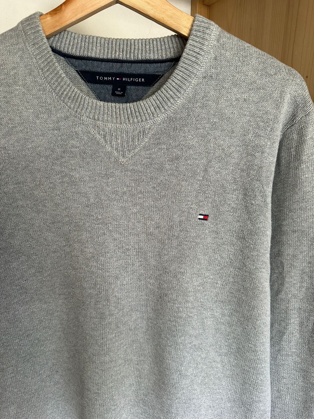 Pull TOMMY HILFIGER Taille M Spot-Chic