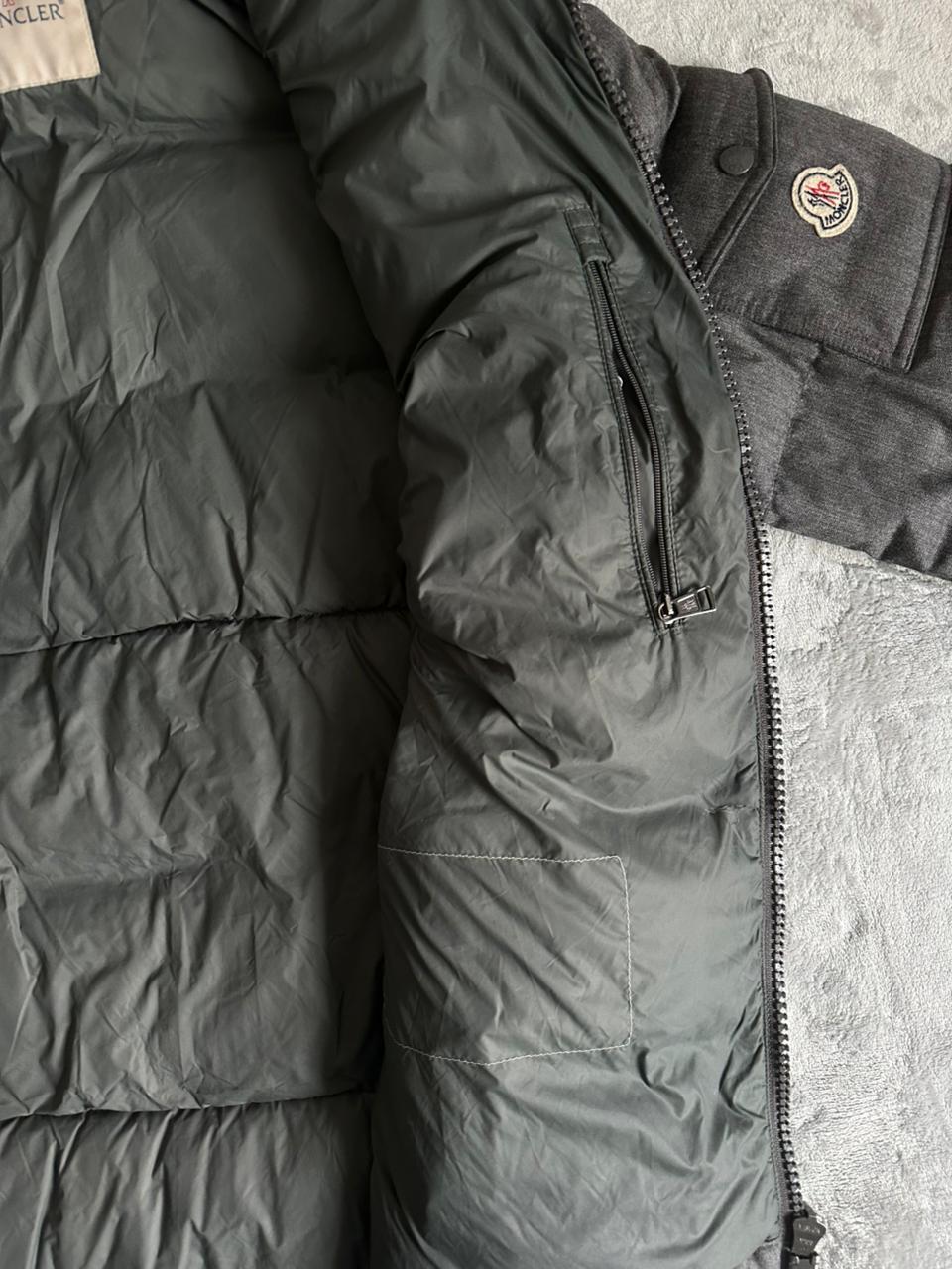 Veste MONCLER Taille L Spot-Chic