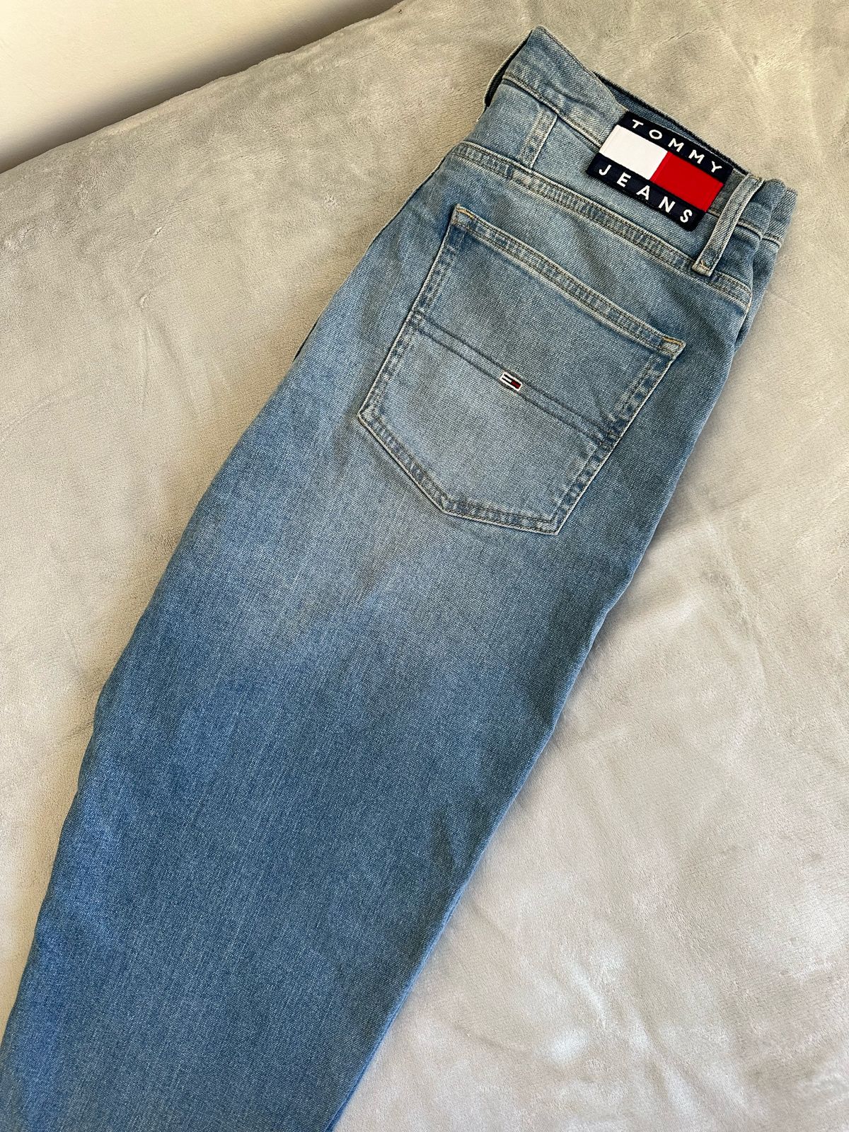 Jean TOMMY HILFFIGER Taille 31 Spot-Chic