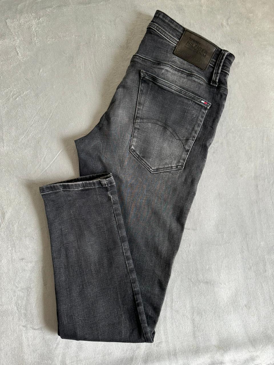 Jean TOMMY HILFIGER Taille 30 Spot-Chic