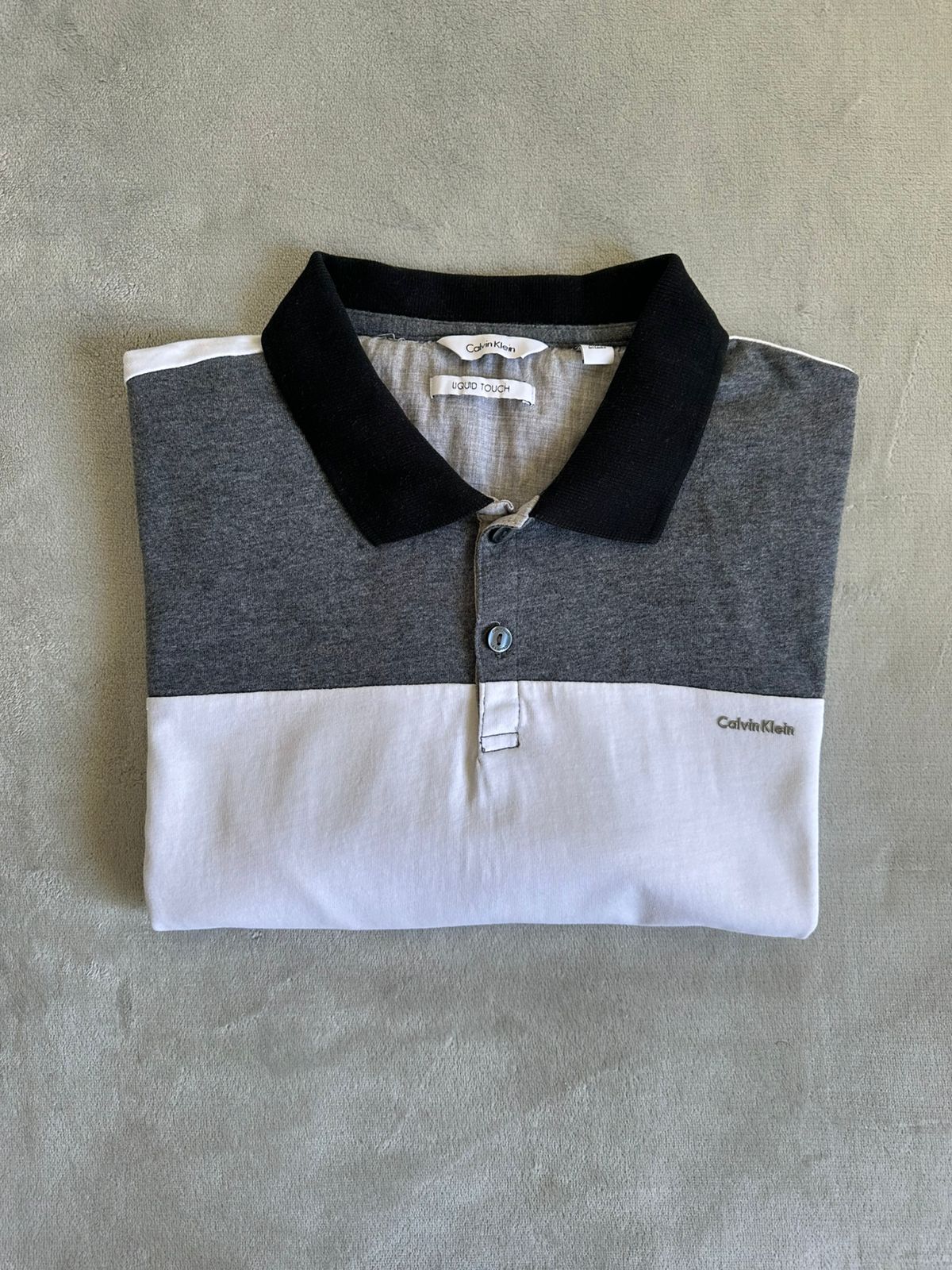 Polo CALVIN KLEIN Taille M Spot-Chic