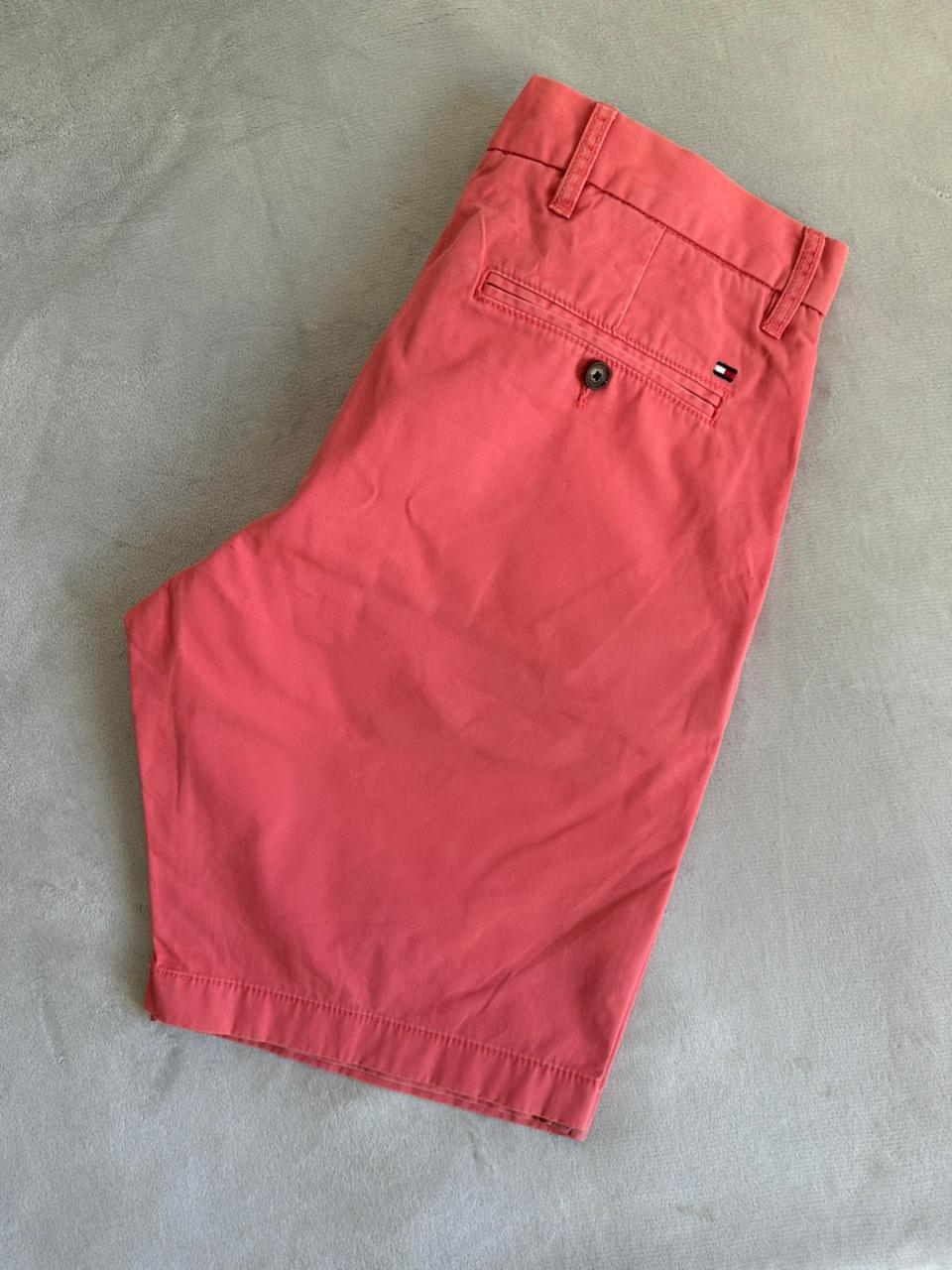 Short TOMMY HILFIGER Taille S Spot-Chic