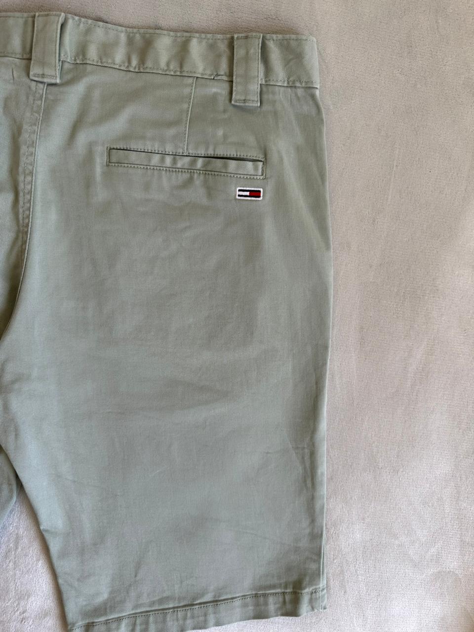 Short TOMMY HILFIGER Taille M Spot-Chic