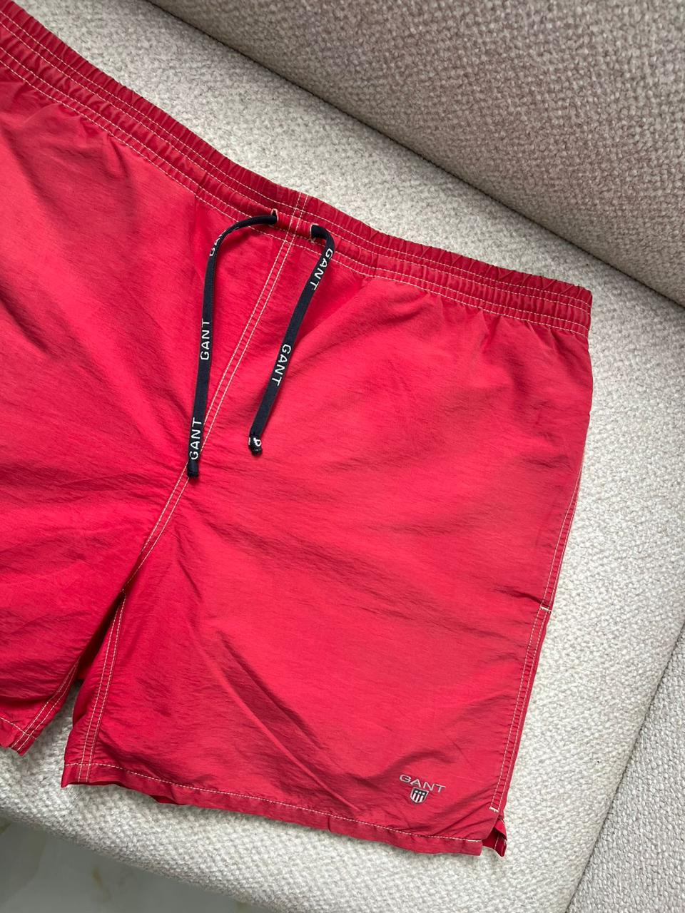 Maillot GANT Taille M Spot-Chic