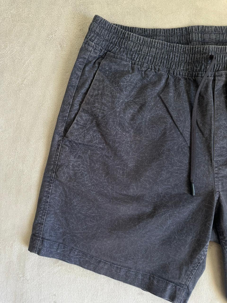 Short CALVIN KLEIN Taille L Spot-Chic