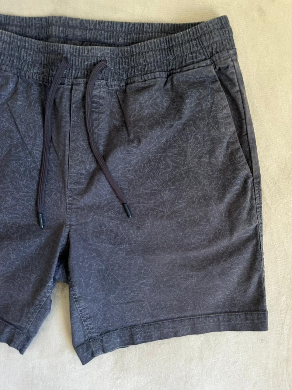 Short CALVIN KLEIN Taille L Spot-Chic