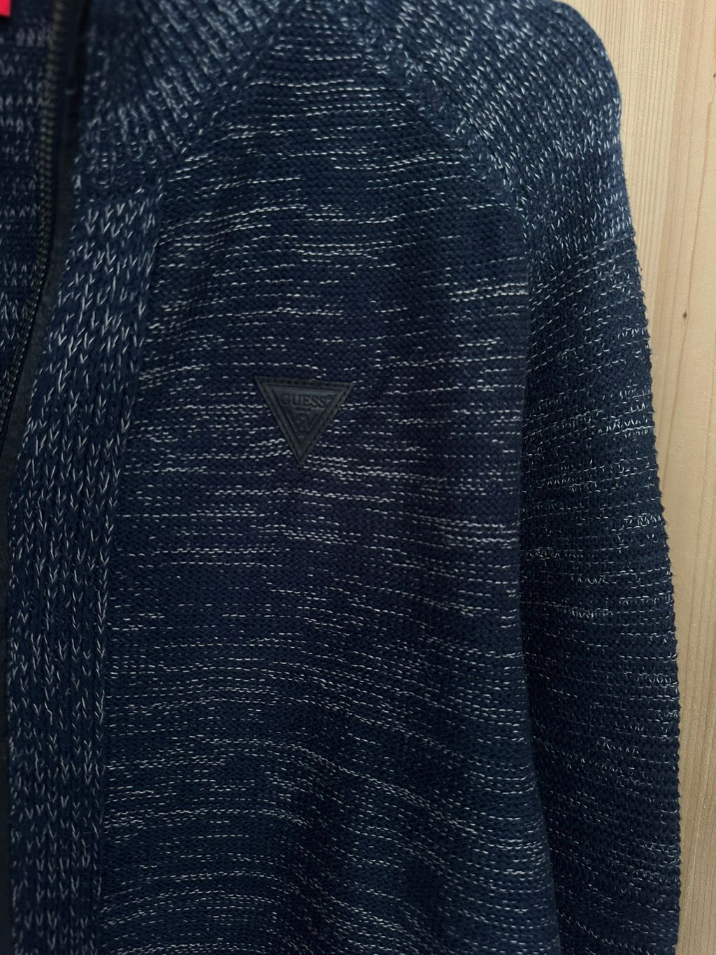 Gilet GUESS Taille L Spot-Chic