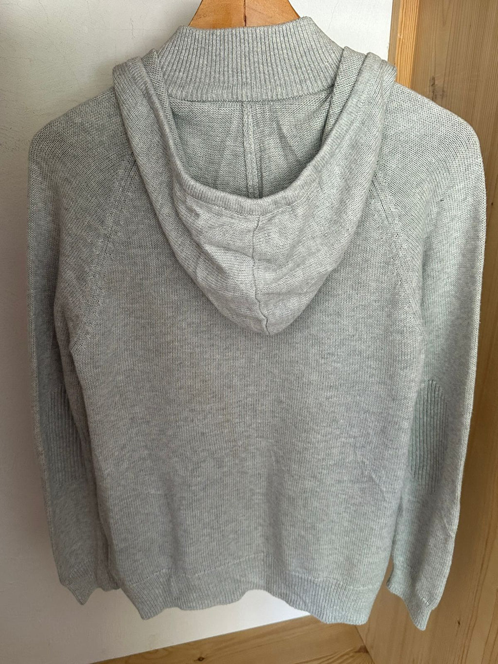 Gilet GUESS Taille S Spot-Chic