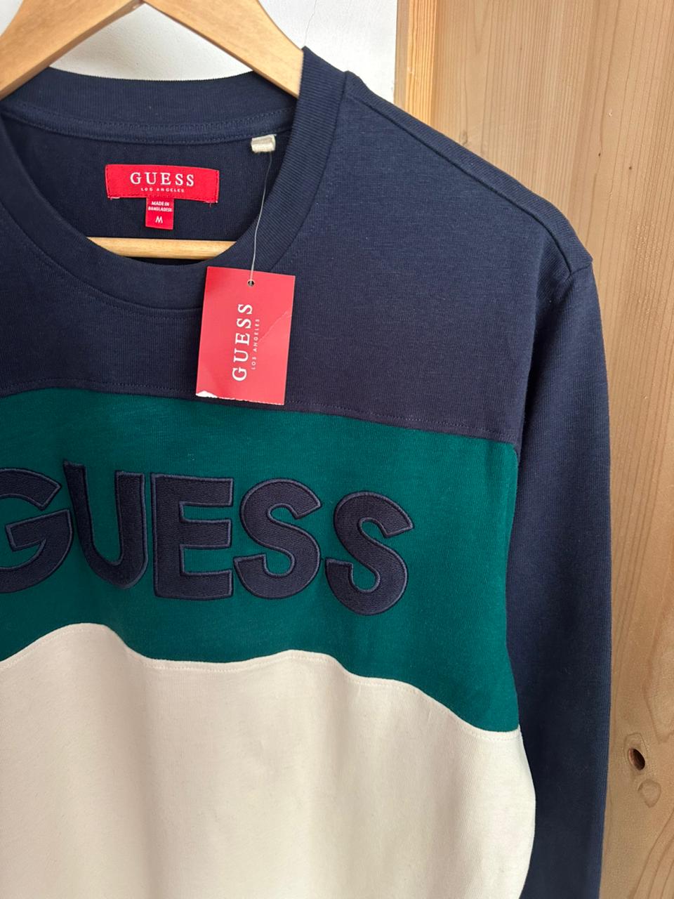 Pull GUESS Taille M Spot-Chic