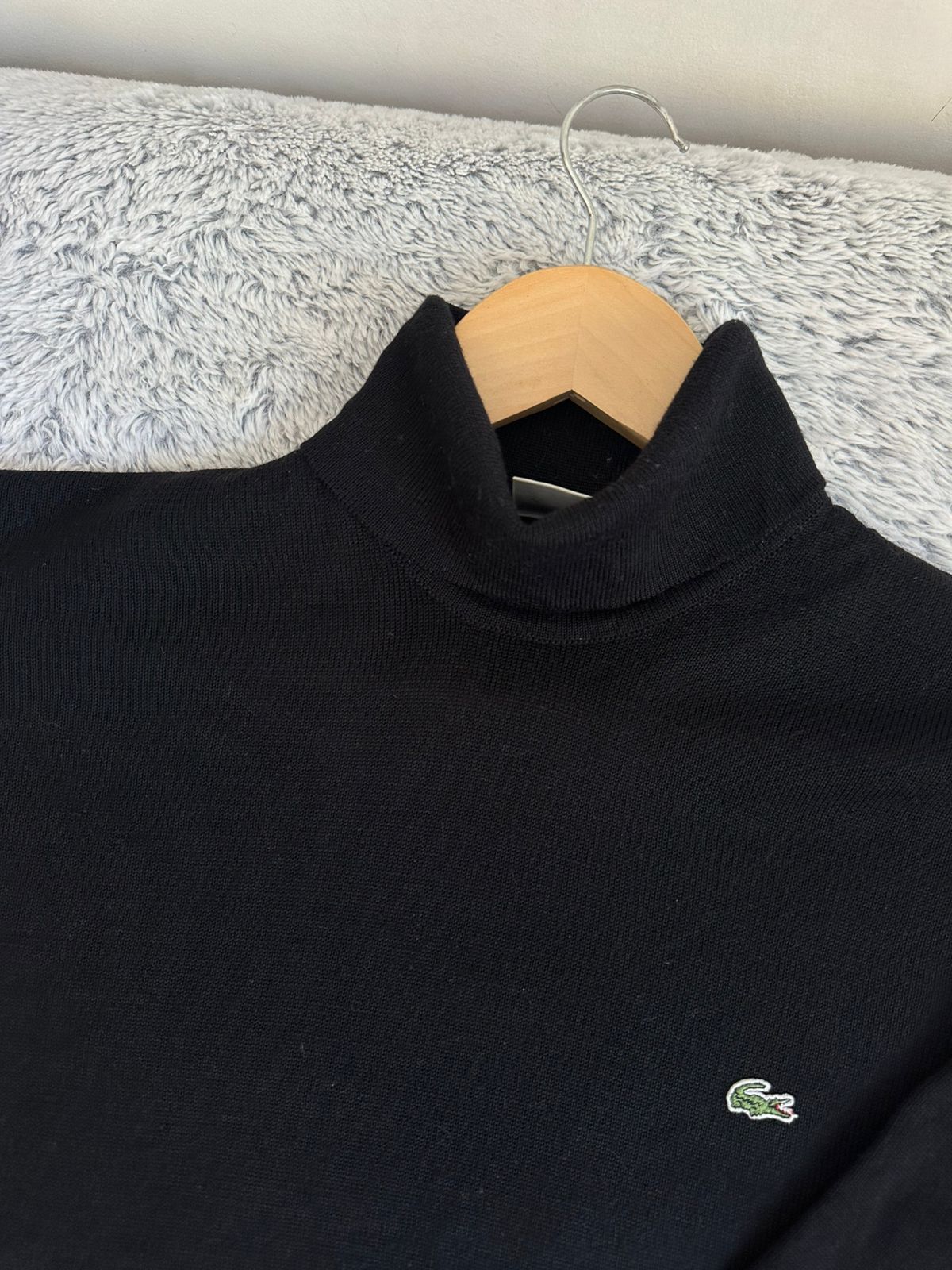 Pull col montant LACOSTE Taille L Spot-Chic