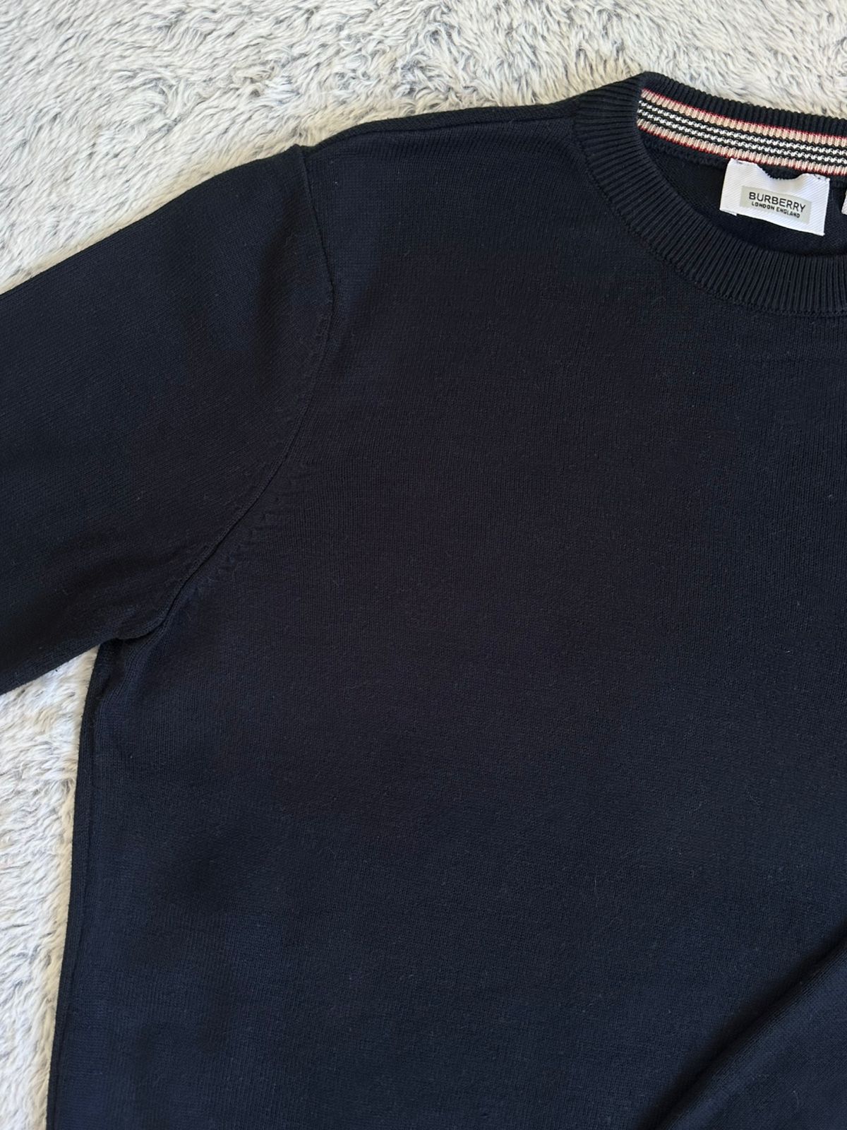 Pull BURBERRY Taille M Spot-Chic