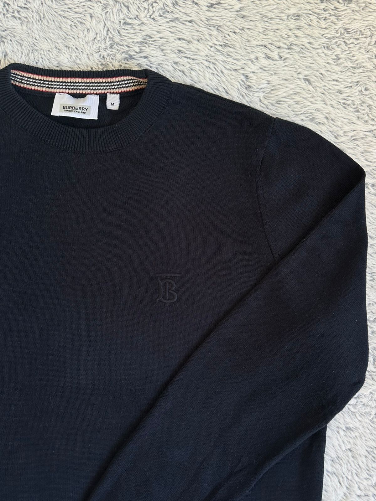 Pull BURBERRY Taille M Spot-Chic