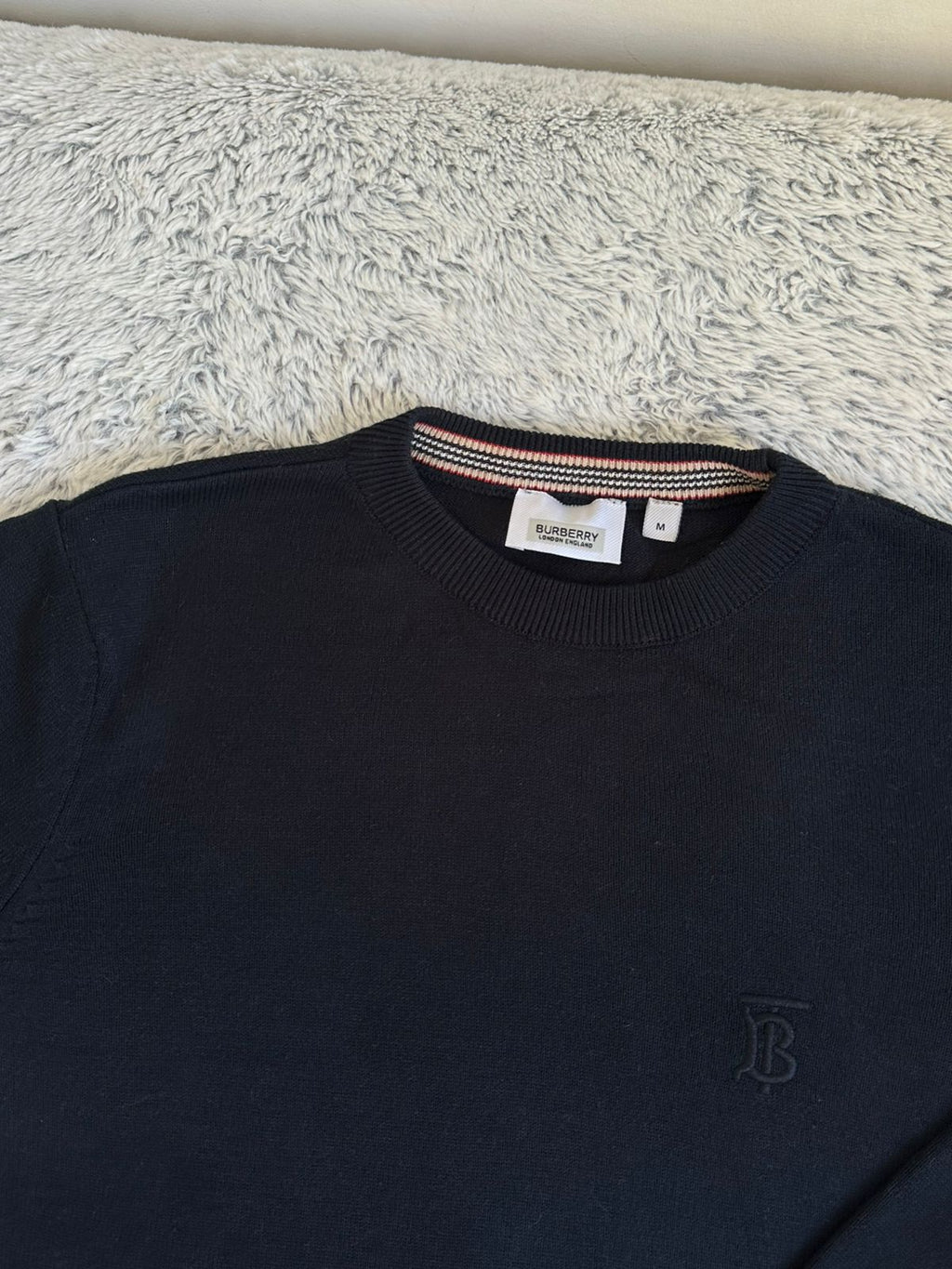 Pull BURBERRY Taille M Spot-Chic
