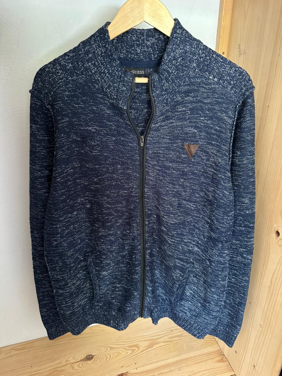 Gilet GUESS Taille XL Spot-Chic