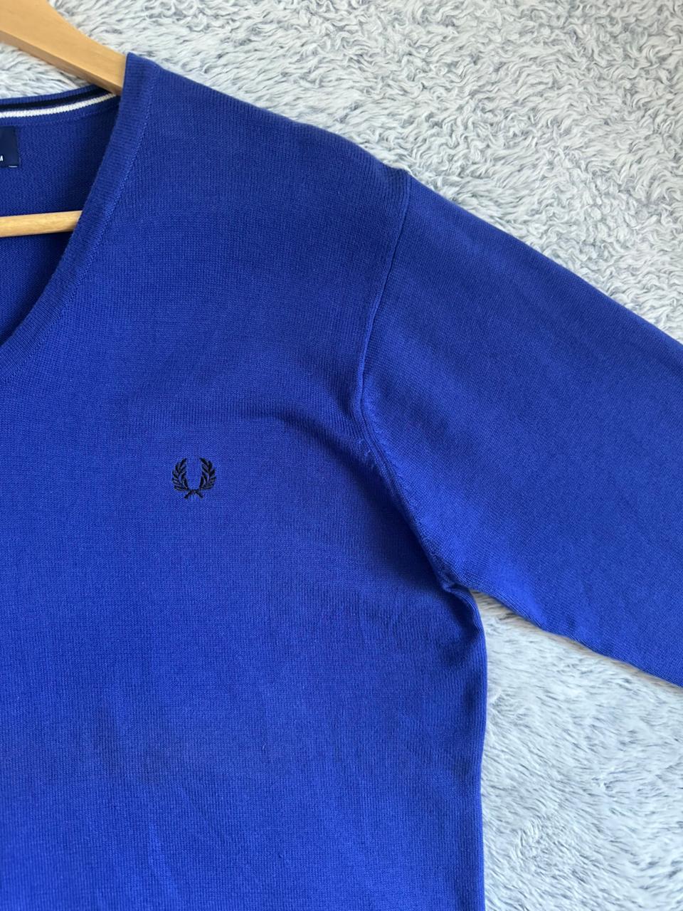 Pull FRED PERRY Taille M Spot-Chic