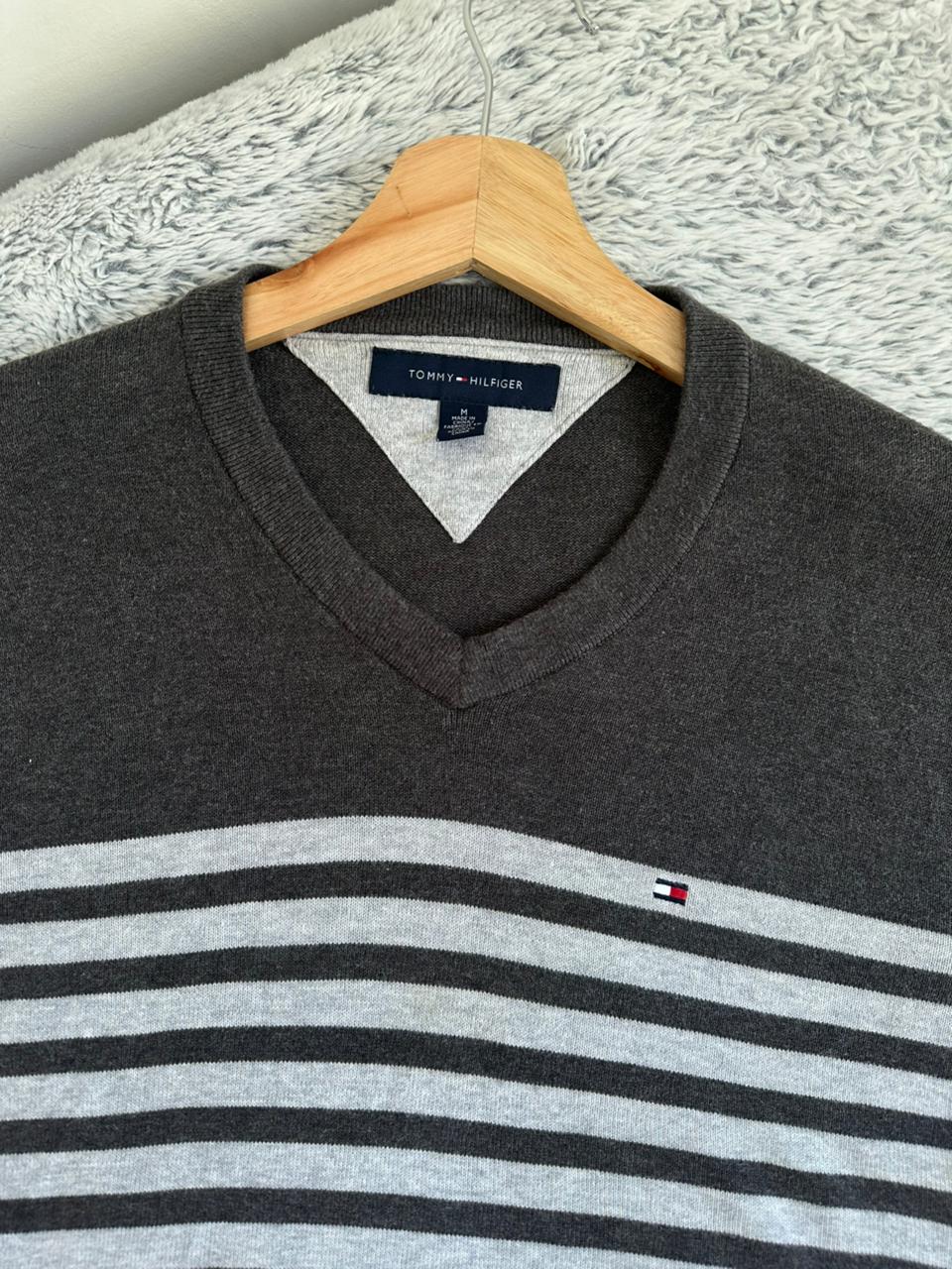 Pull TOMMY HILFIGER Taille M Spot-Chic