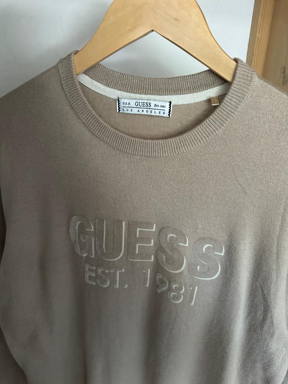Pull GUESS Taille M Spot-Chic