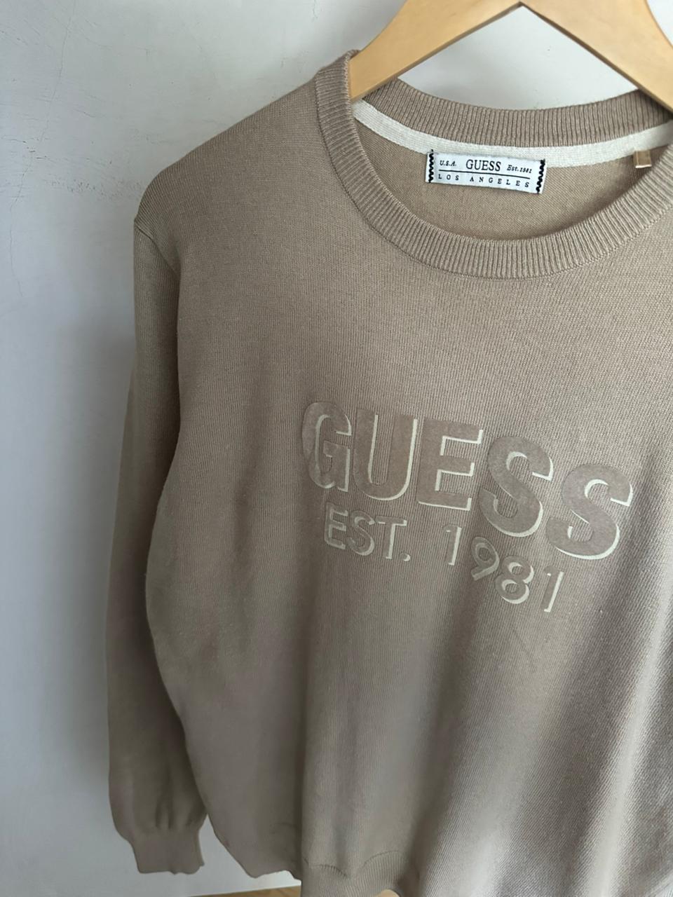 Pull GUESS Taille M Spot-Chic