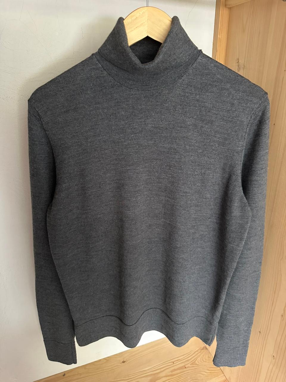 Pull CALVIN KLEIN col montant Taille S Spot-Chic