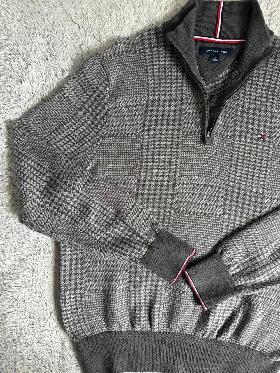 Pull TOMMY HILFIGER Taille S Spot-Chic