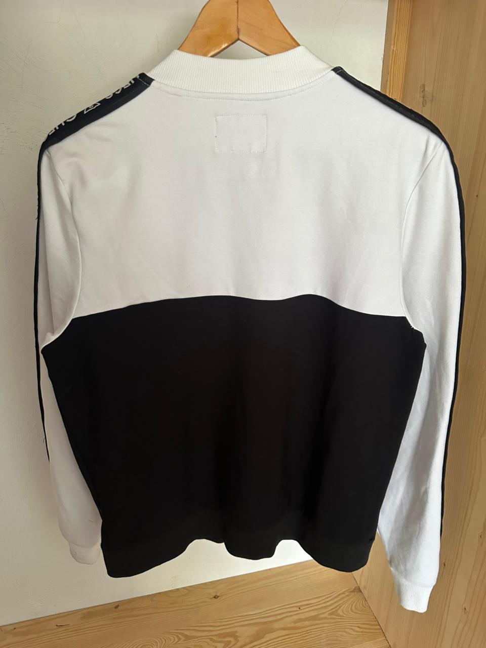 Gilet GUESS Taille S Spot-Chic