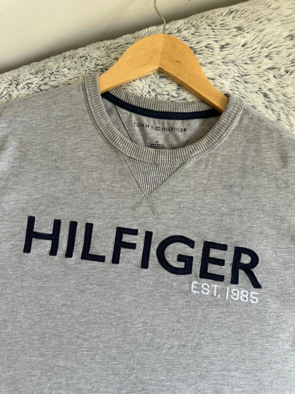 Pull TOMMY HILFIGER Taille M Spot-Chic