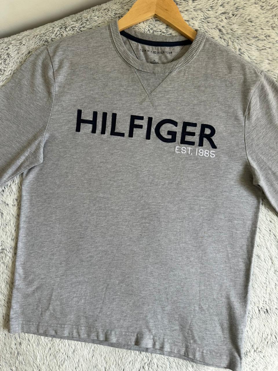 Pull TOMMY HILFIGER Taille M Spot-Chic