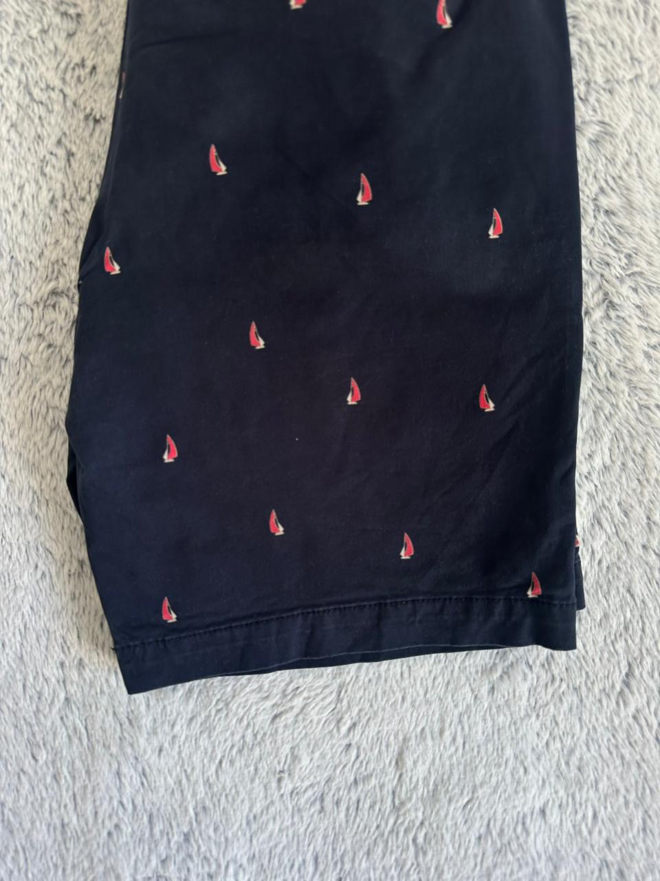 Short TOMMY HILFIGER Taille M Spot-Chic