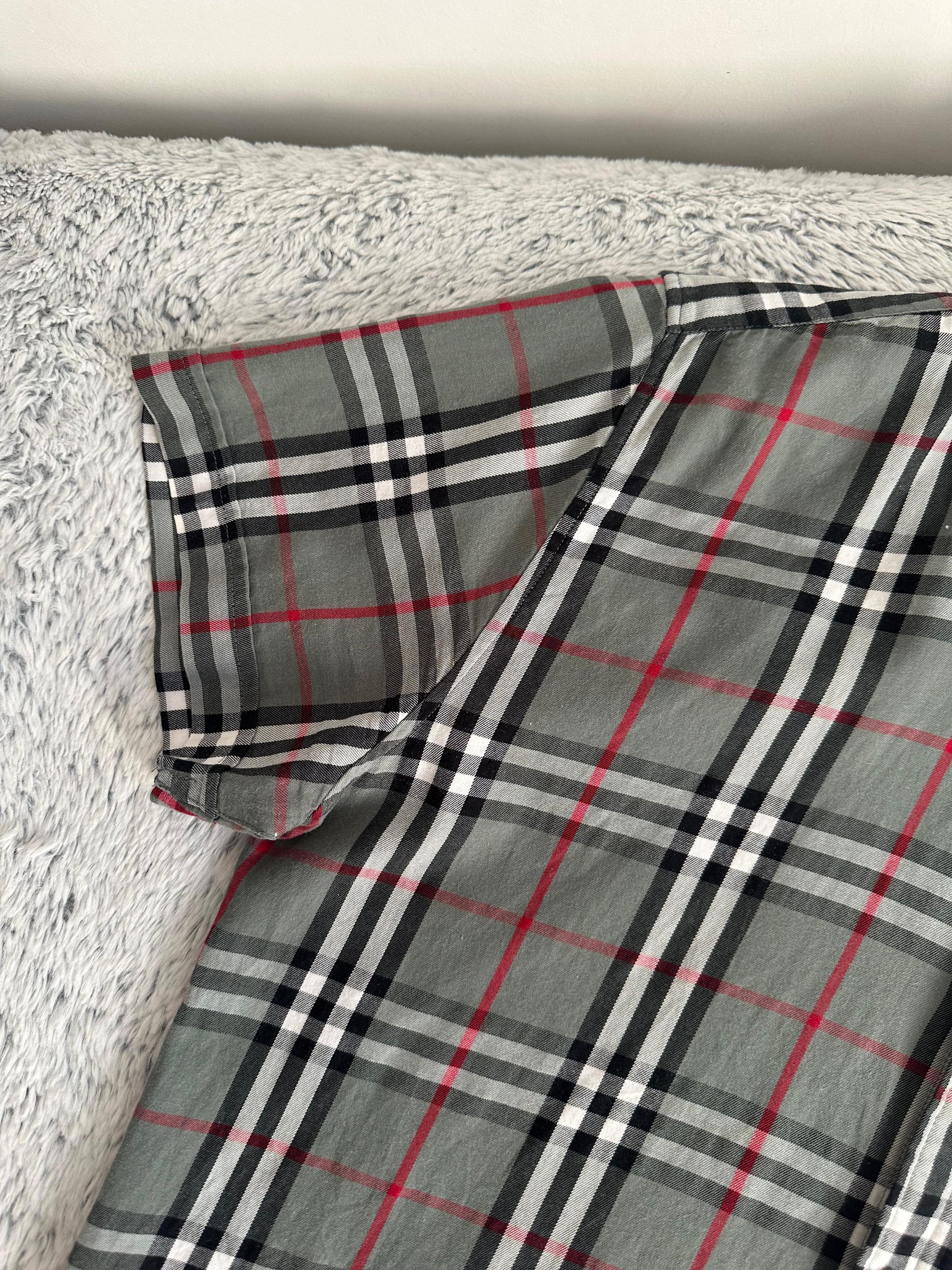 Chemise BURBERRY demi manches Taille M Spot-Chic