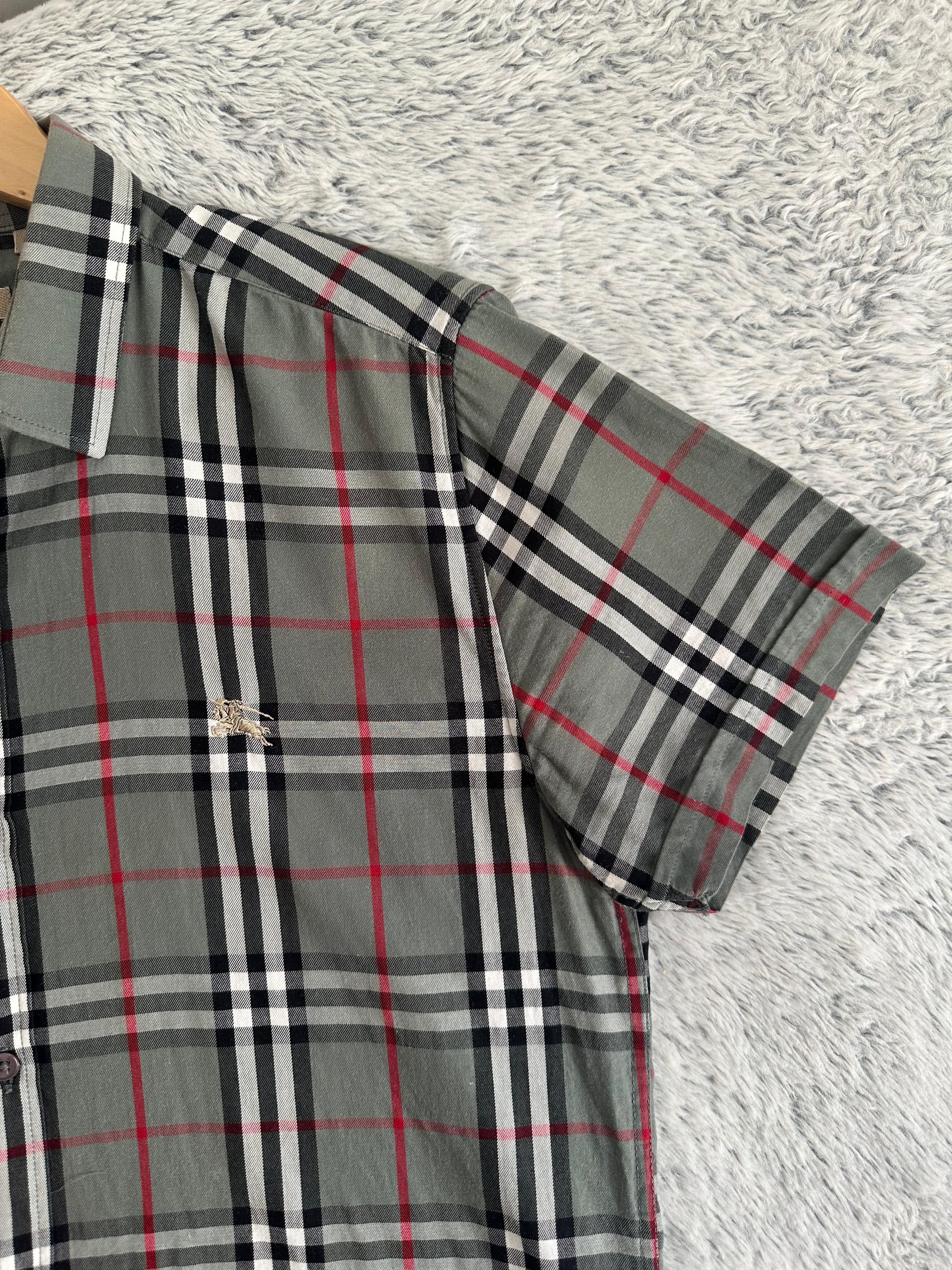 Chemise BURBERRY demi manches Taille M Spot-Chic