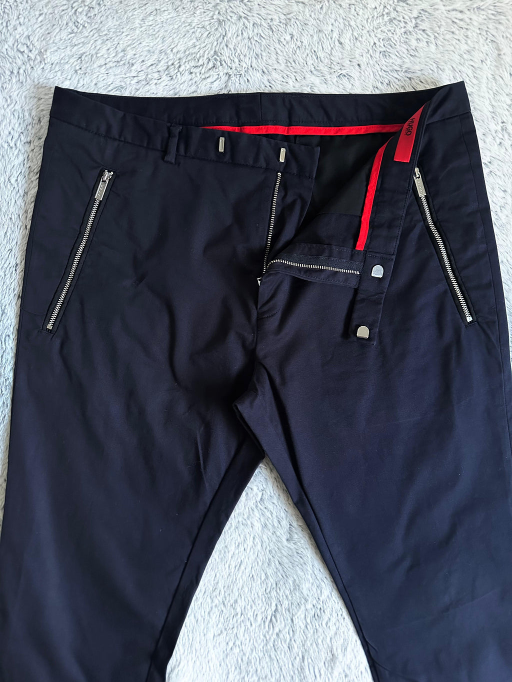 Pantalon HUGO BOSS Taille M Spot-Chic