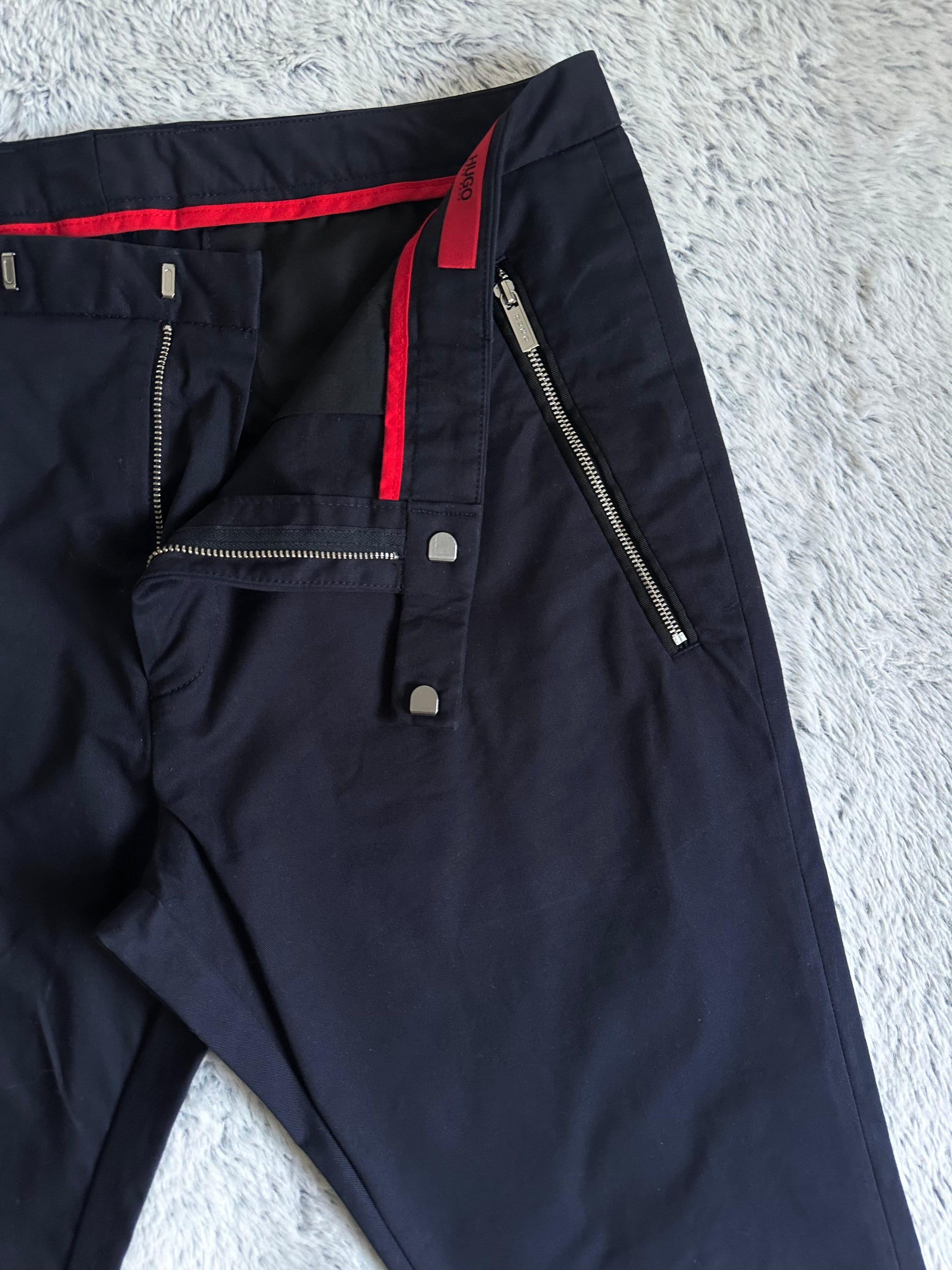 Pantalon HUGO BOSS Taille M Spot-Chic