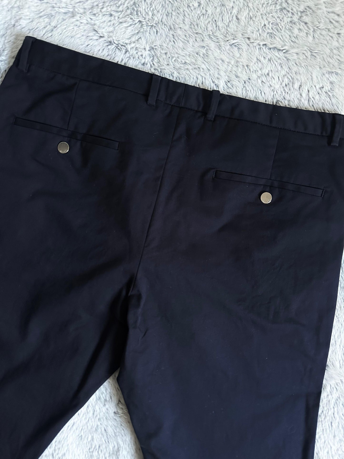 Pantalon HUGO BOSS Taille M Spot-Chic