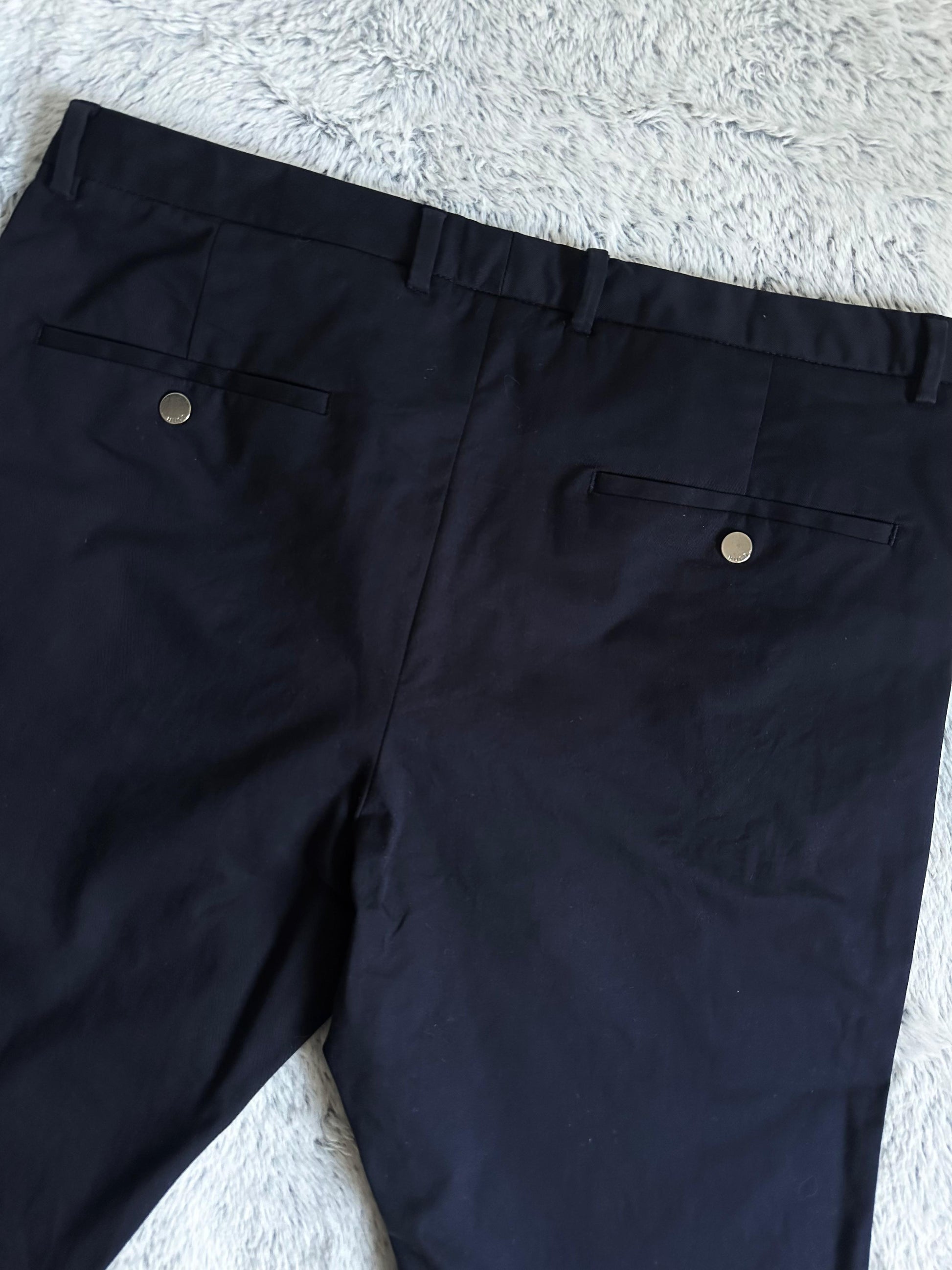 Pantalon HUGO BOSS Taille M Spot-Chic