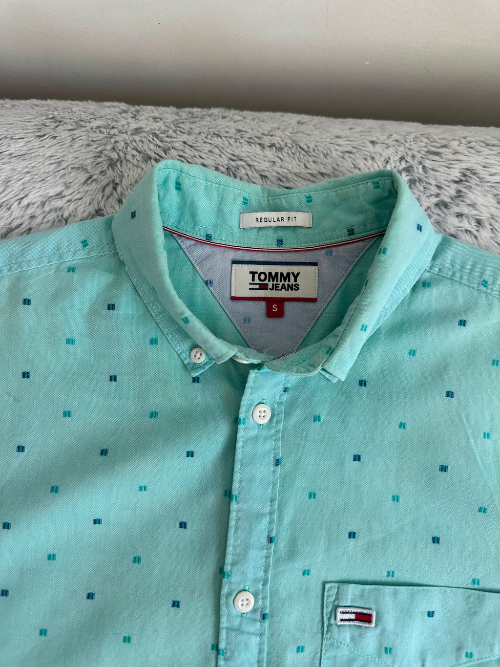 Chemise TOMMY HILFIGER demi manches Taille S Spot-Chic