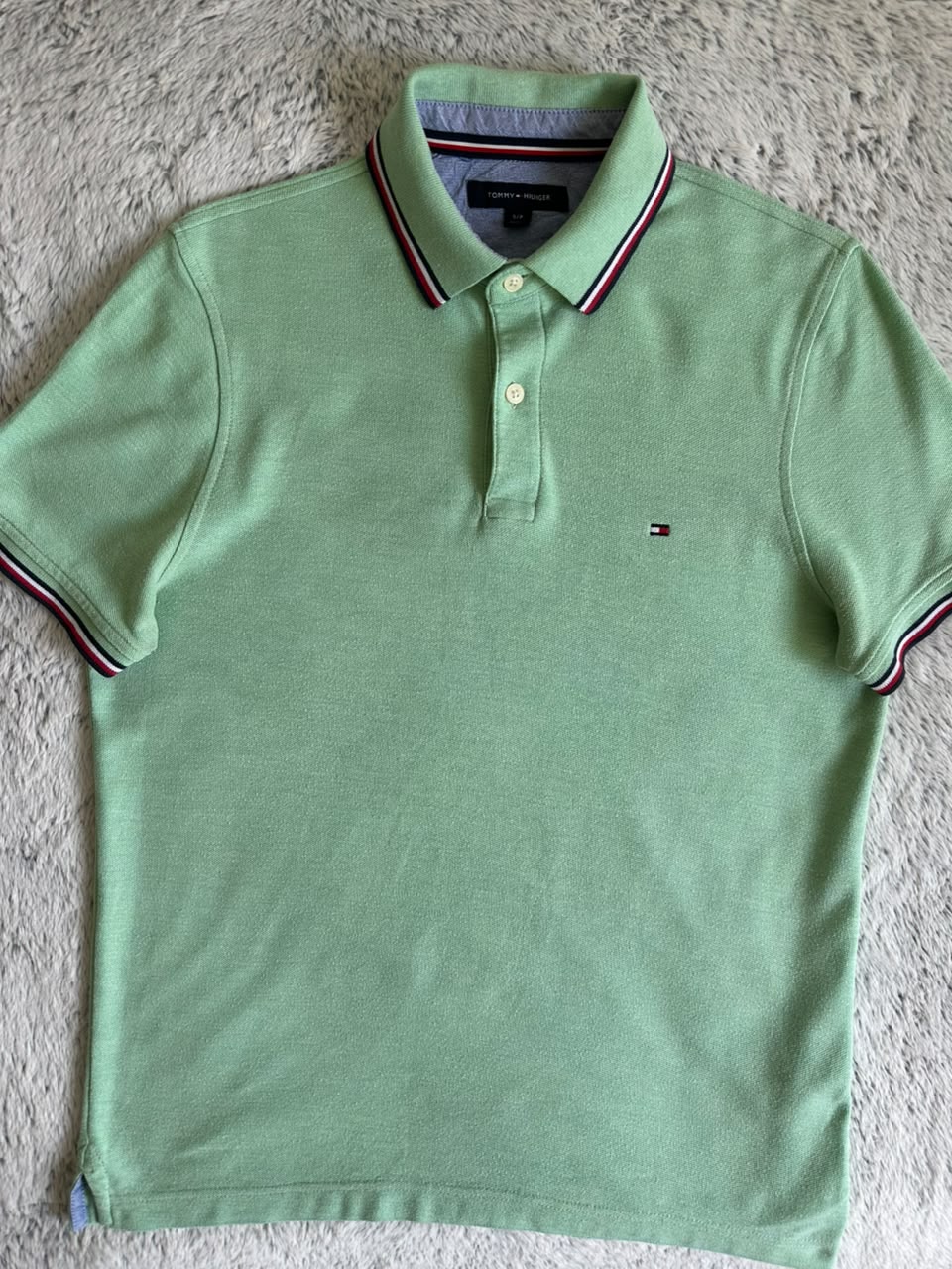 Polo TOMMY HILFIGER Taille S Spot-Chic