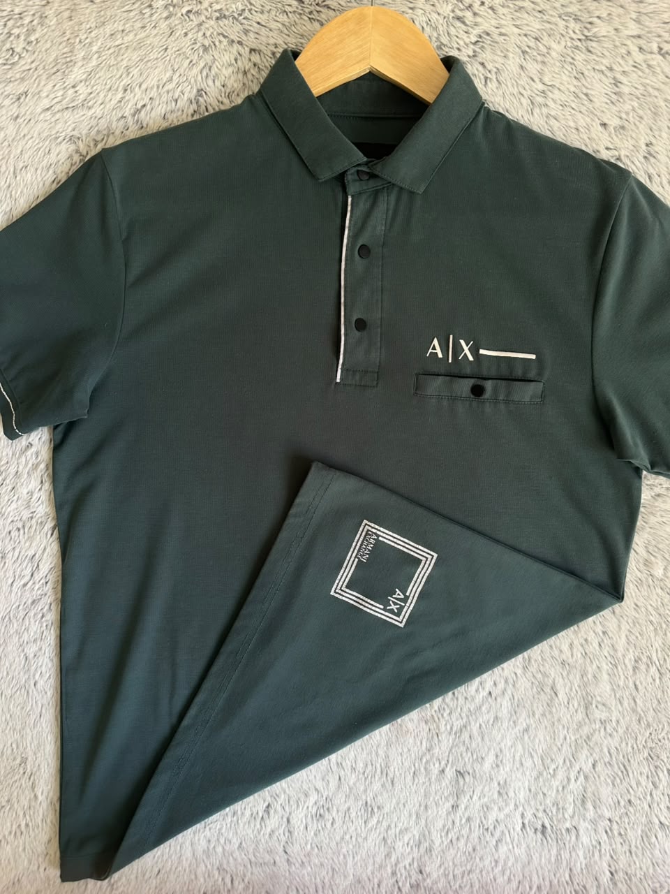 Polo ARMANI EXCHANGE Taille M Spot-Chic
