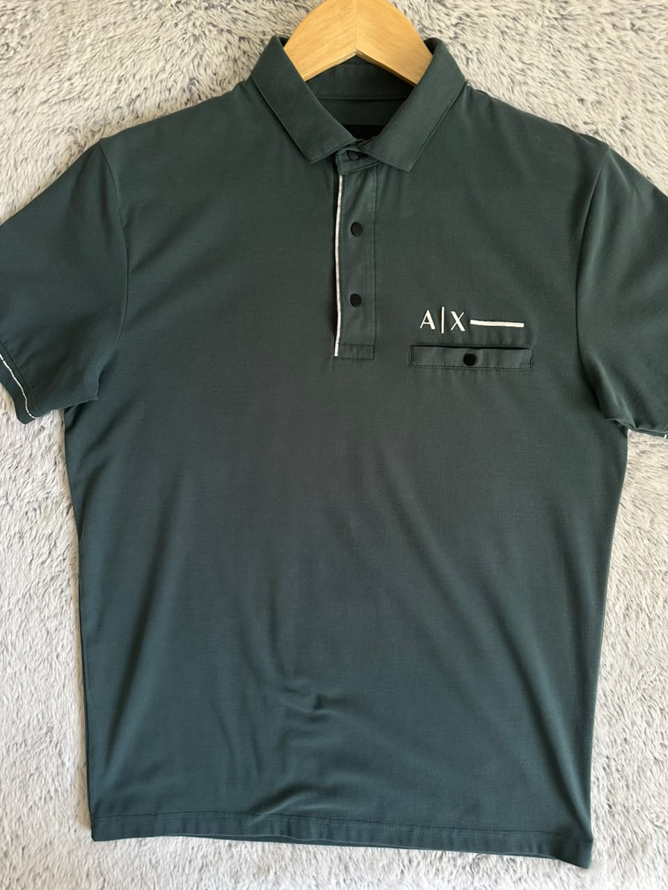 Polo ARMANI EXCHANGE Taille M Spot-Chic