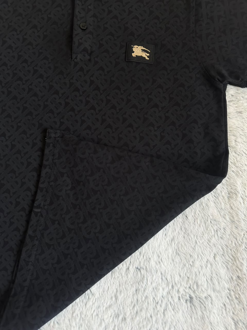 Polo BURBERRY Taille S Spot-Chic