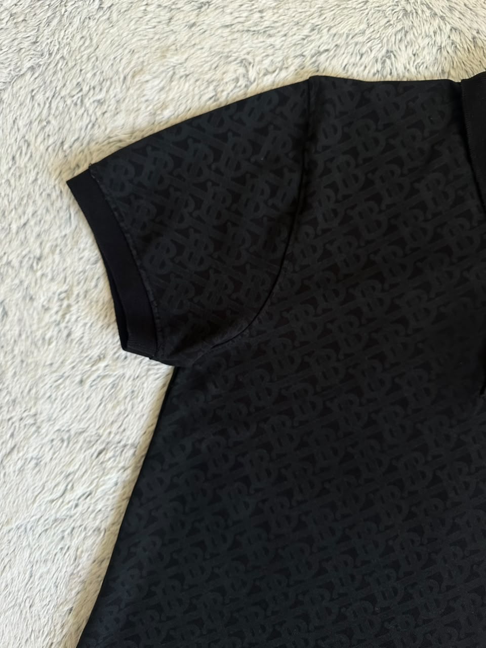 Polo BURBERRY Taille S Spot-Chic
