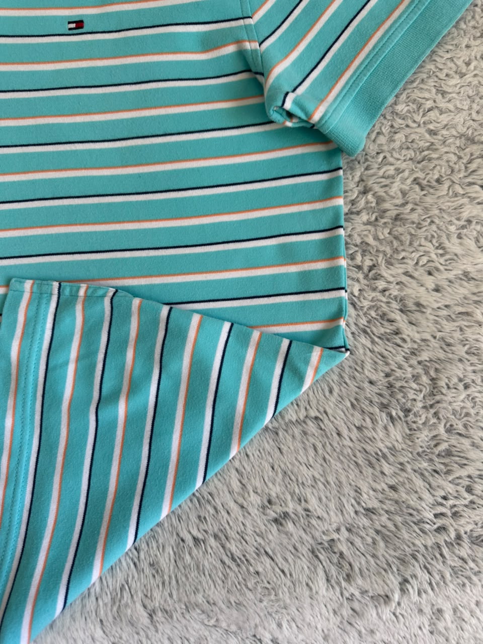 Polo Tommy Hilfiger Taille L Spot-Chic