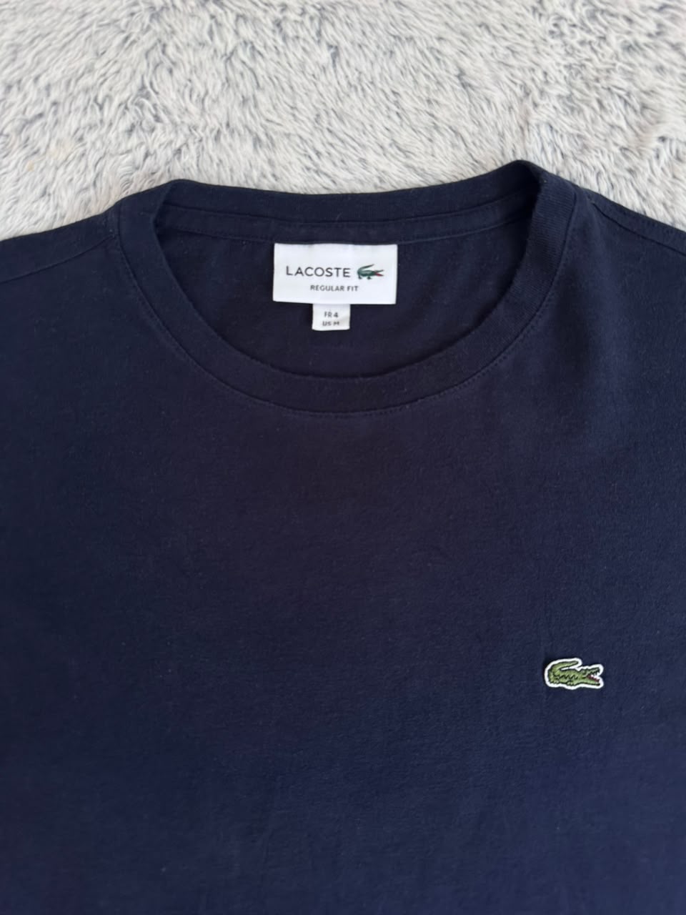 Pull LACOSTE Taille M