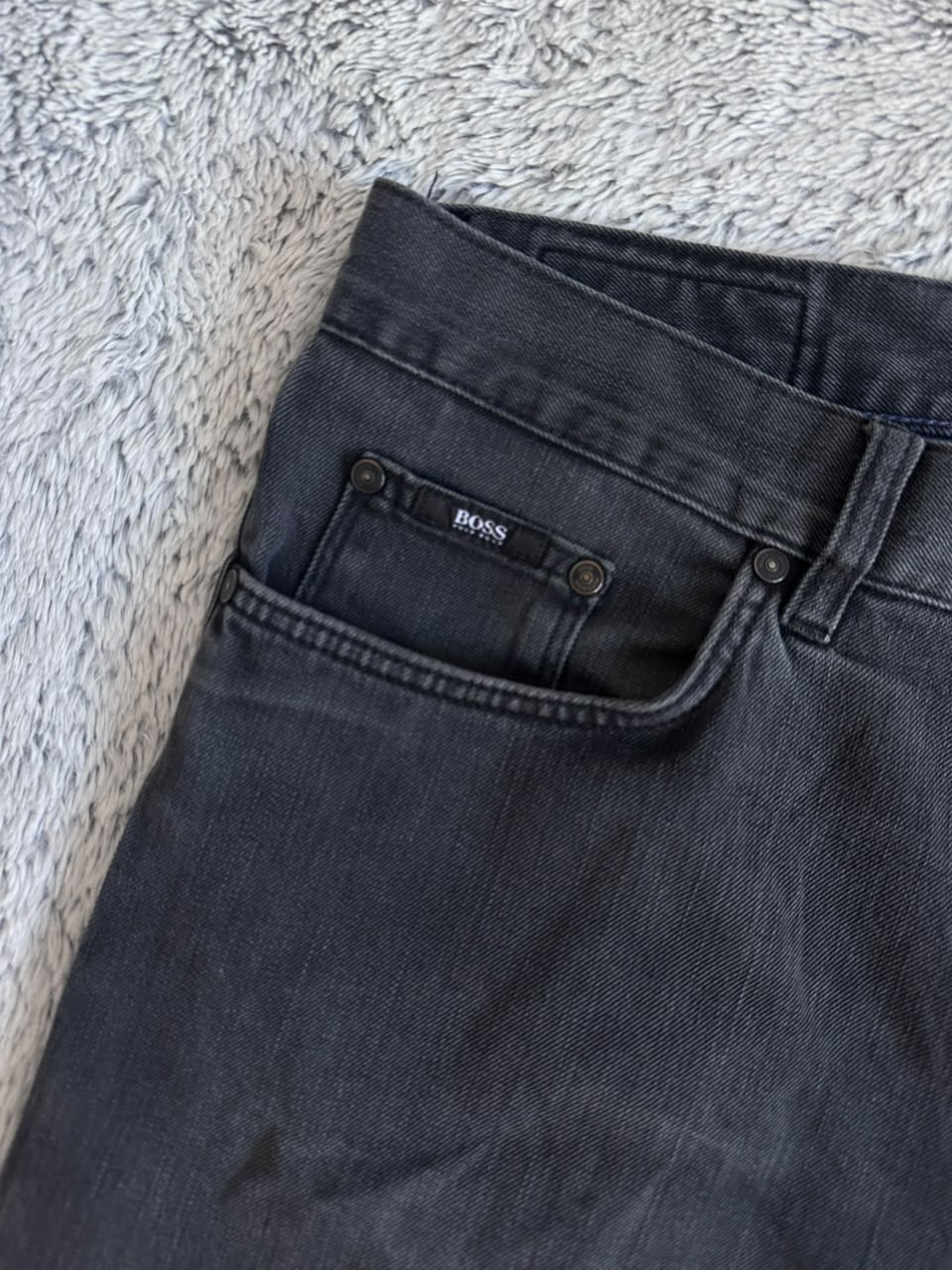 Jean HUGO BOSS Taille XL