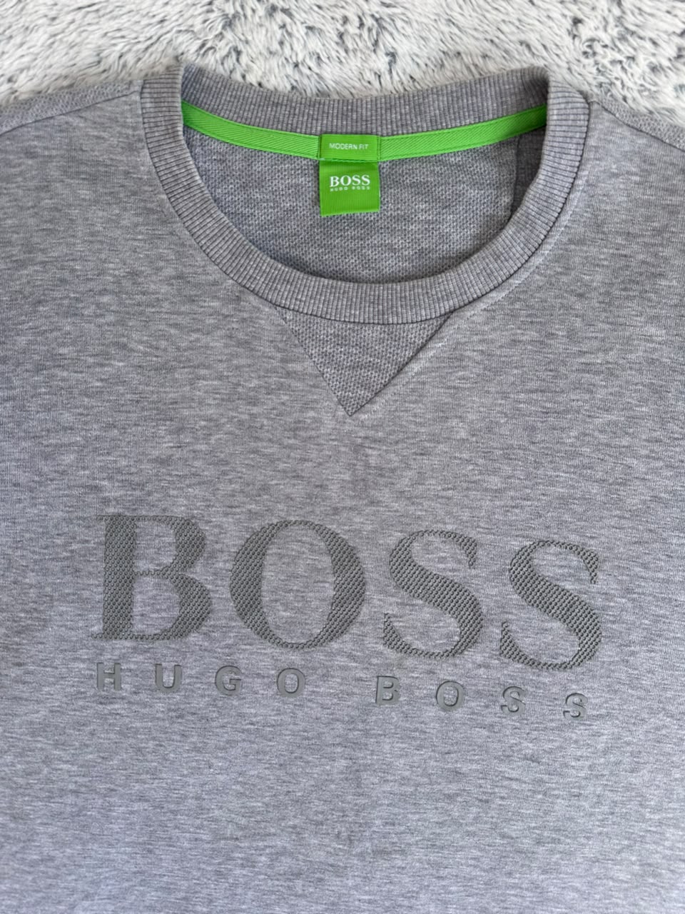 Pull HUGO BOSS Taille XL