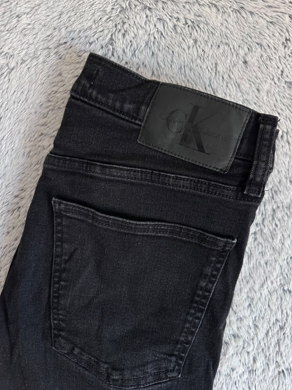 Jean CALVIN KLEIN Taille M Spot-Chic