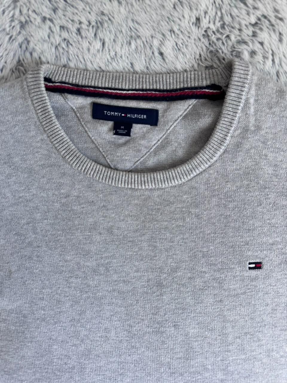 Pull TOMMY HILFIGER Taille M Spot-Chic